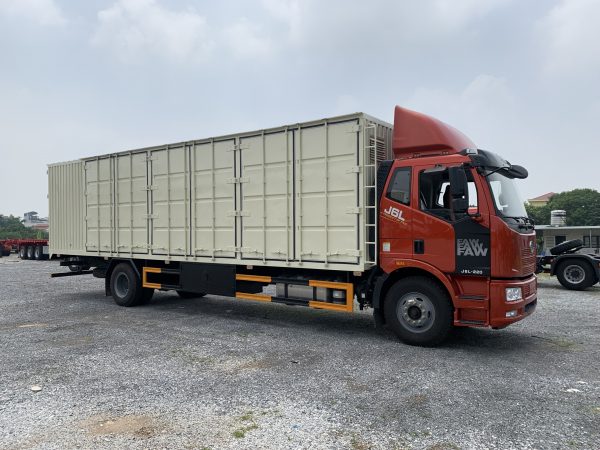 Xe Tải 7 Tấn Thùng Kín Công Ten Nơ Faw 9m7