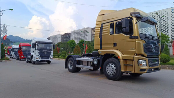 Xe Đầu Kéo 1 Cầu Shacman 270 Hp