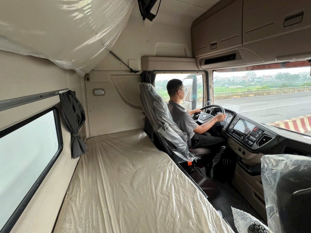 Xe Tải FAW JH6 370HP 4 Chân