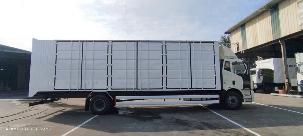 Chi Phí Vận Hành Bảo Dưỡng Xe FAW J6L 220HP
